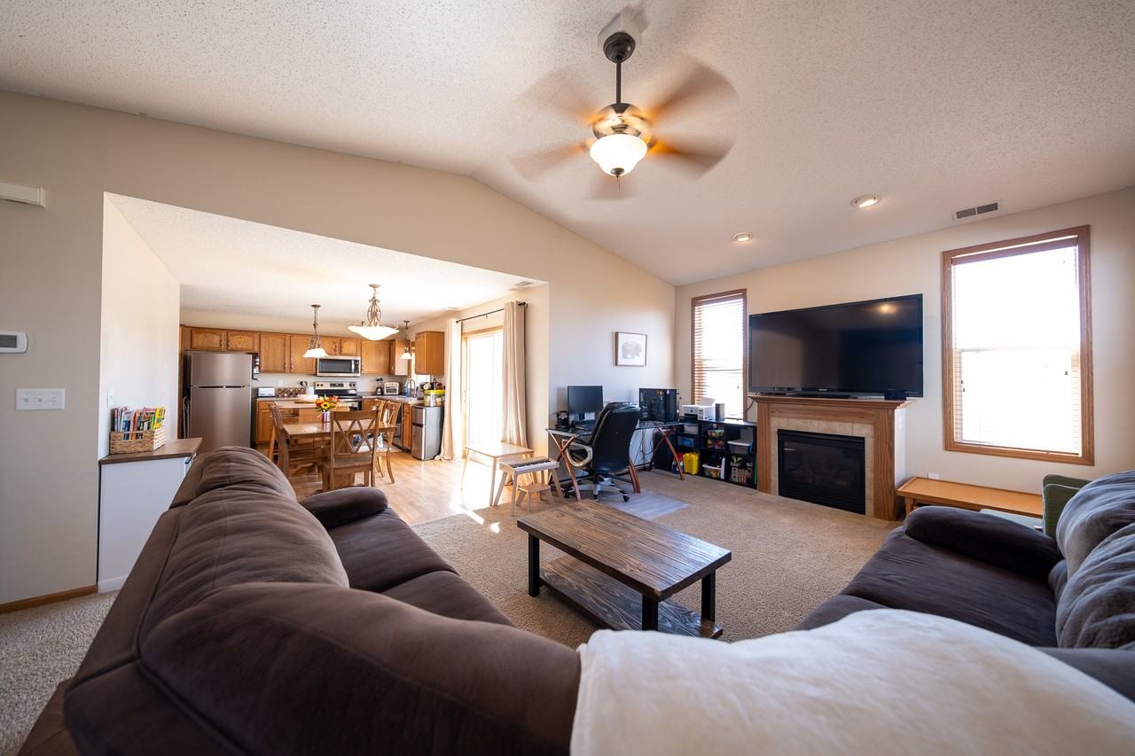 3292 Century Dr #1 - Photo 3 of 24