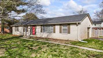 featured image of 152 Bayberry Rd #1