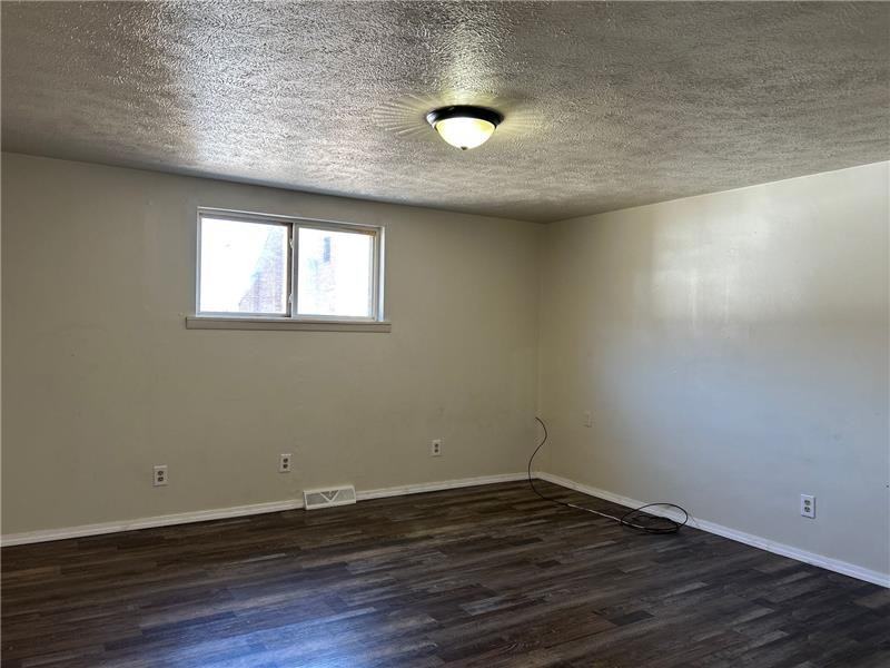 209 Maryland St #A - Photo 6 of 6