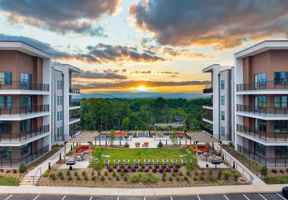 featured image of 375 Spring Bluff Ln