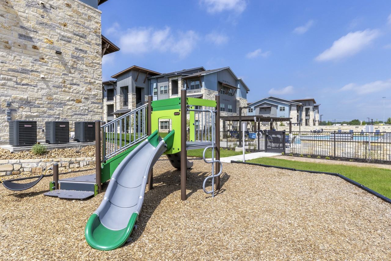 Aspire at Onion Creek - Photo 4 of 18