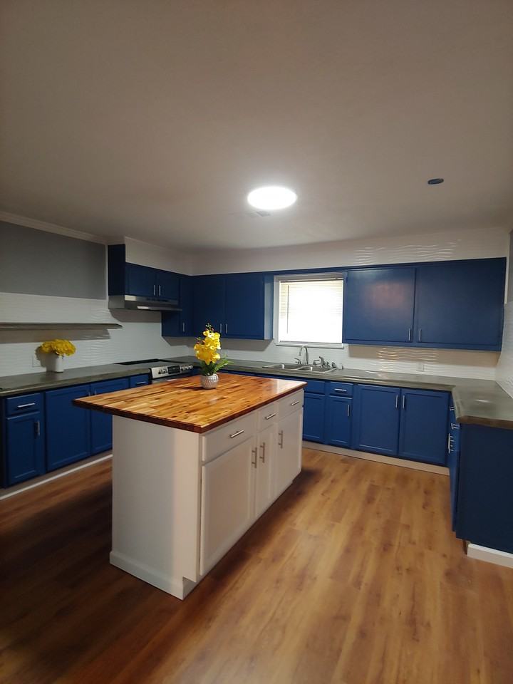 280 Morris Dr #1 - Photo 7 of 18