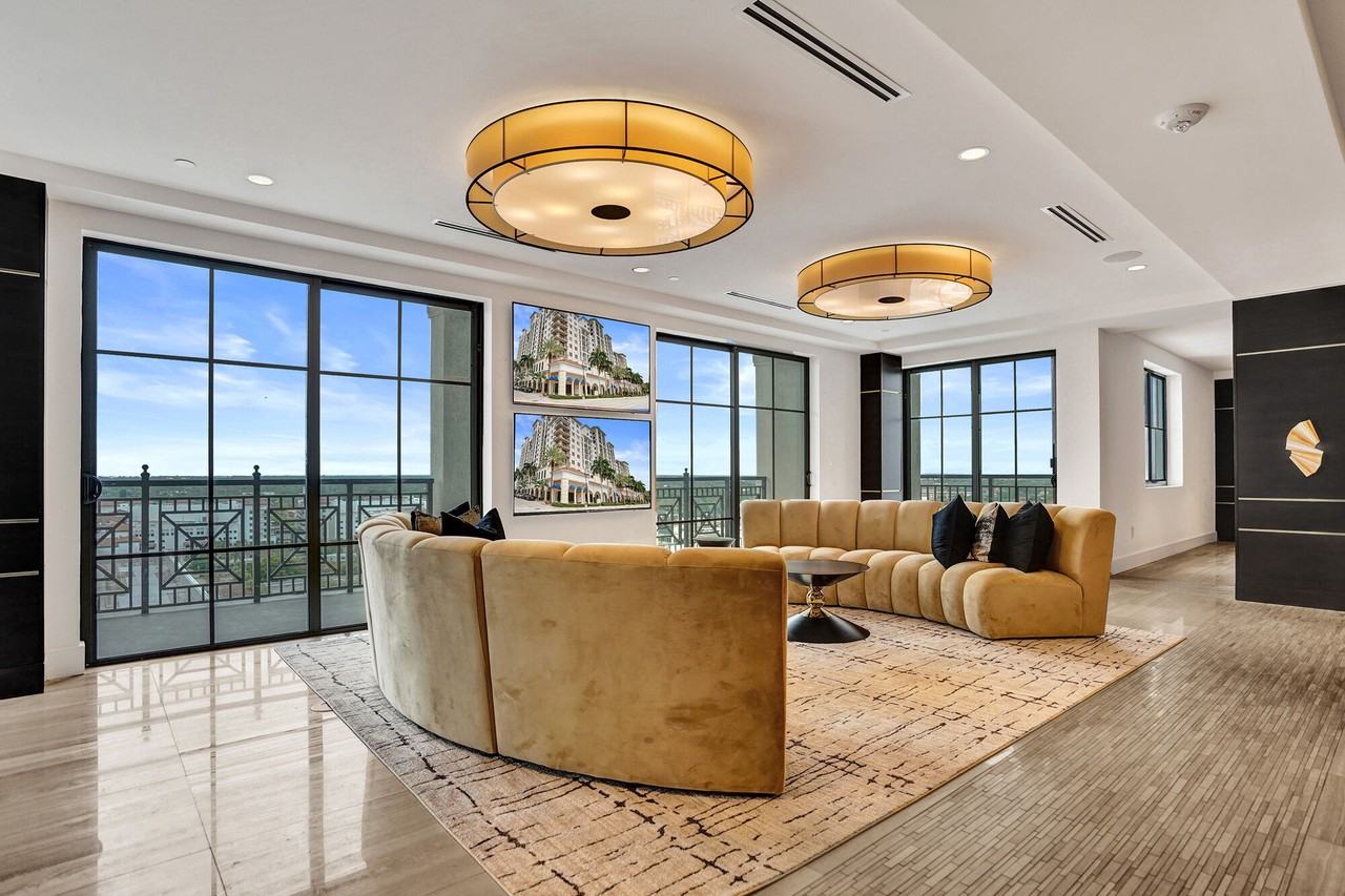 101 Via Mizner - Photo 5 of 40