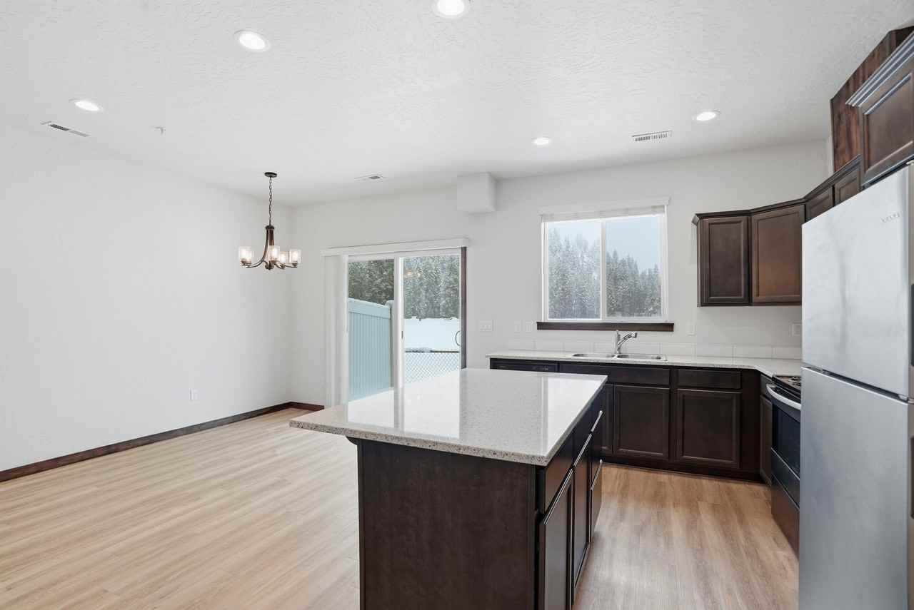 1582 E Latitude Ln #1 - Photo 7 of 31