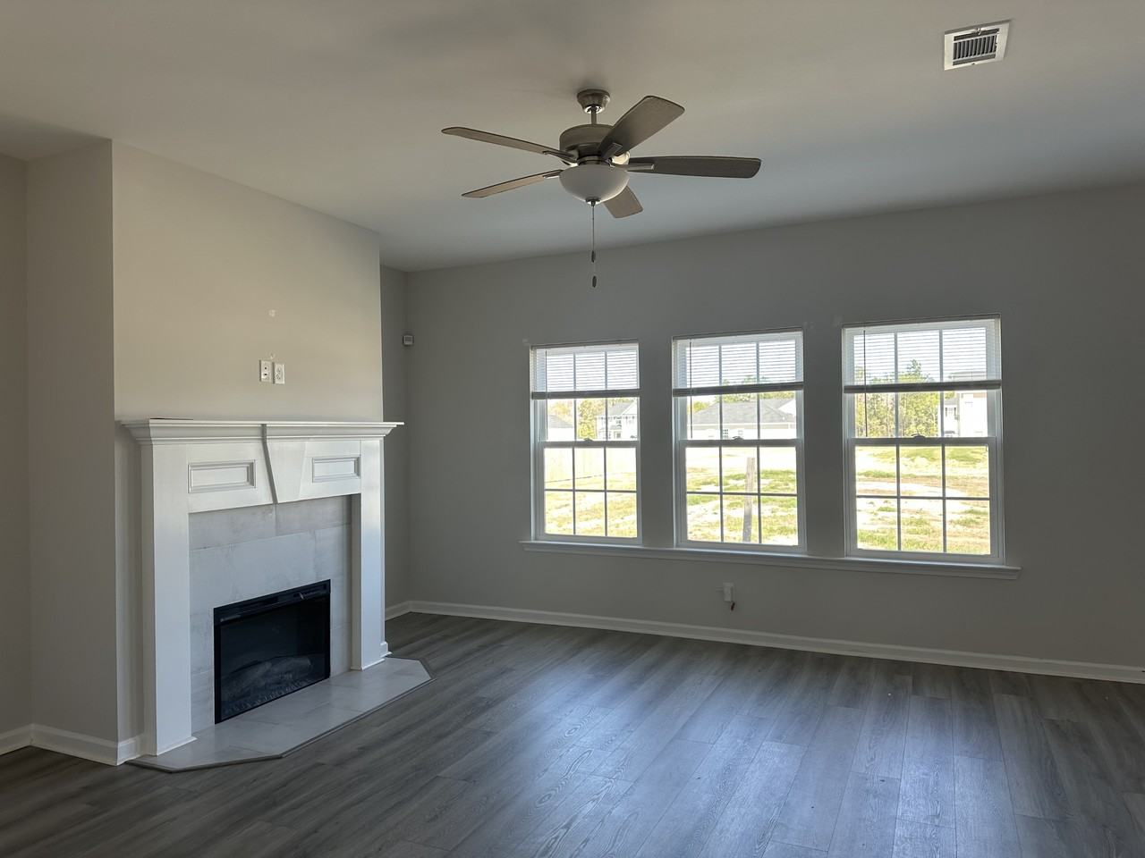 96 Deerfield Drive Northeast #1 - Photo 5 of 25