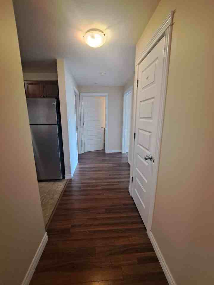 60 Fieldstone Crt #202 - Photo 7 of 14