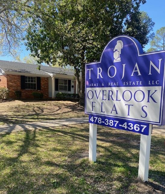 1808 Kings ChapelUnit 9 #9 - Photo 2 of 12