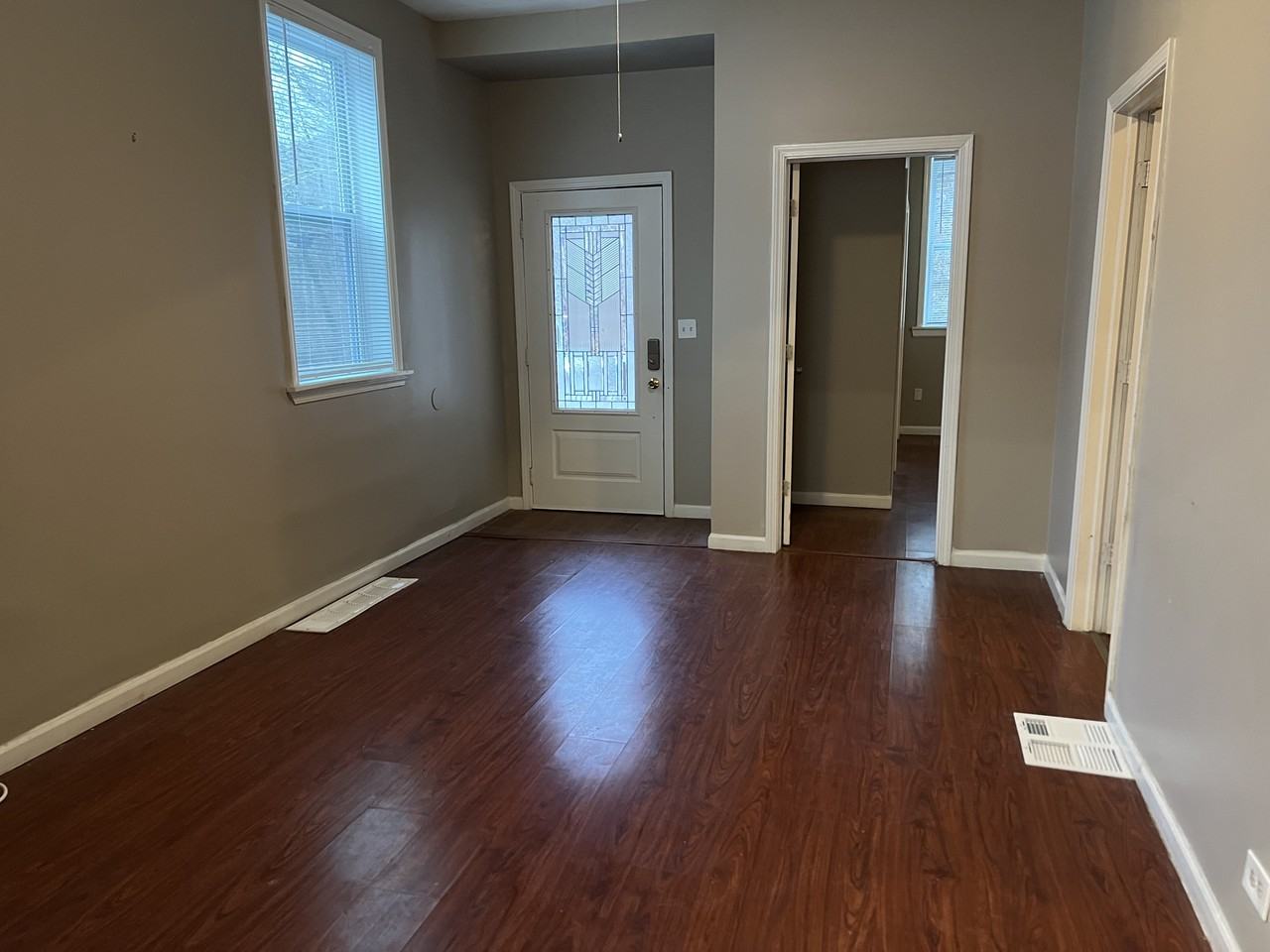 326 Fairbanks Ave #1 - Photo 2 of 19