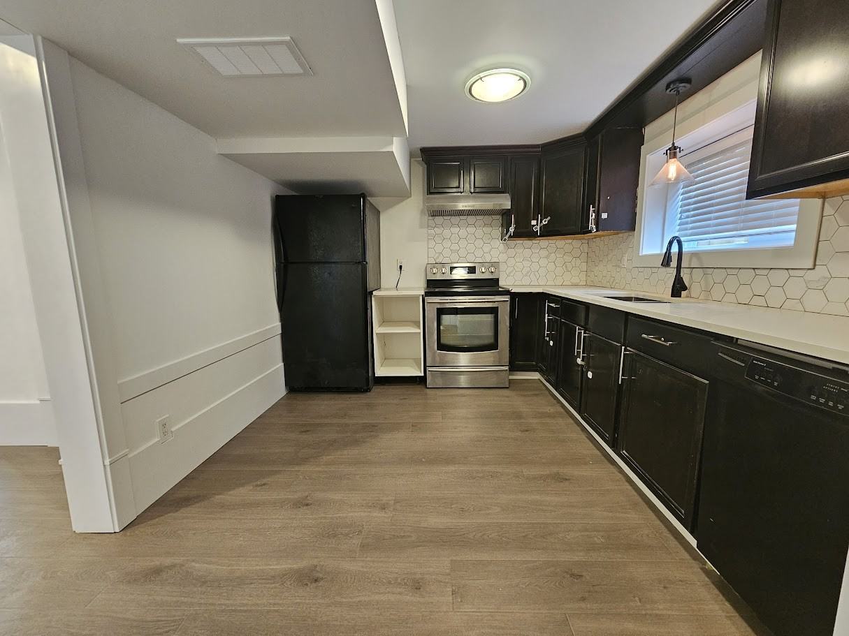 46330 Chilliwack Central Rd #B - Photo 6 of 17