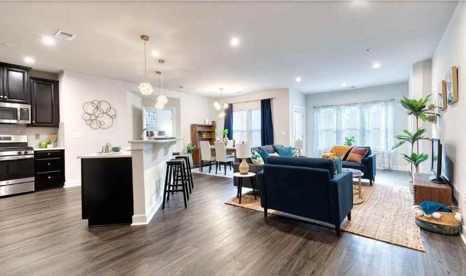 10020 Ruffian Way ##H - Photo 4 of 25