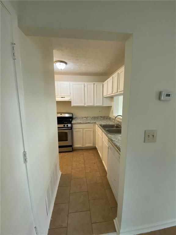 621 Windchase Ln - Photo 6 of 16