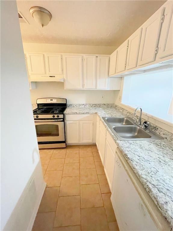 621 Windchase Ln - Photo 7 of 16