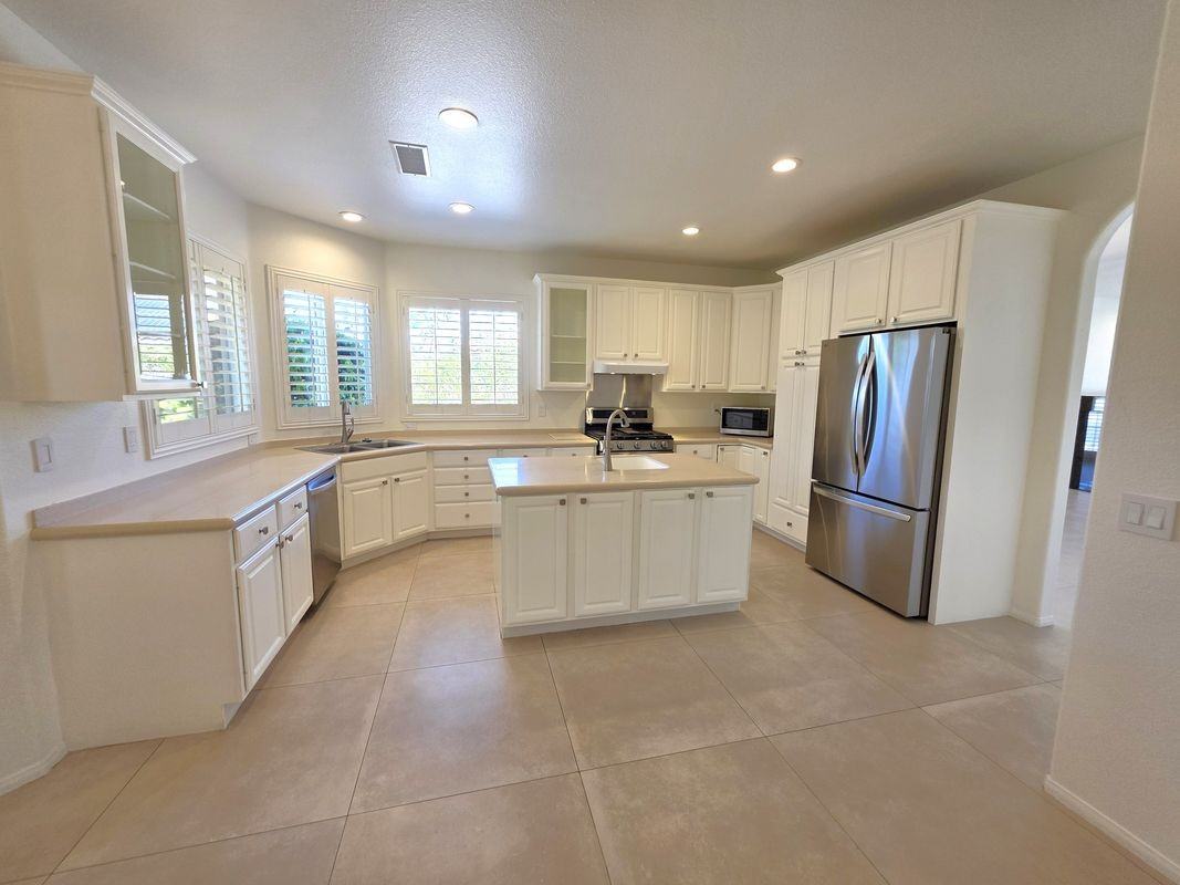 44251 Hazel Canyon Ln - Photo 3 of 22