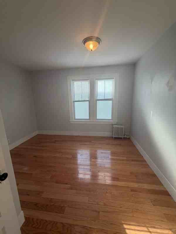 23 Saunders St ##25f - Photo 6 of 9