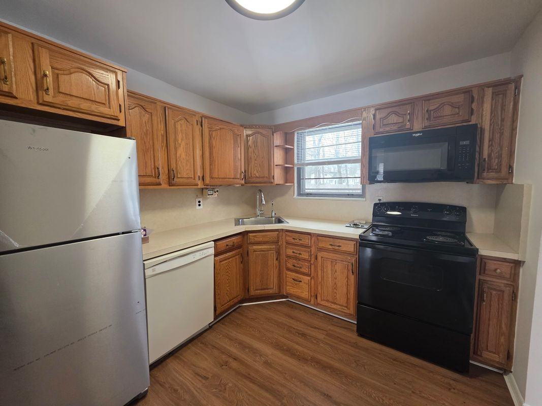 11 Morris Dr - Photo 3 of 3