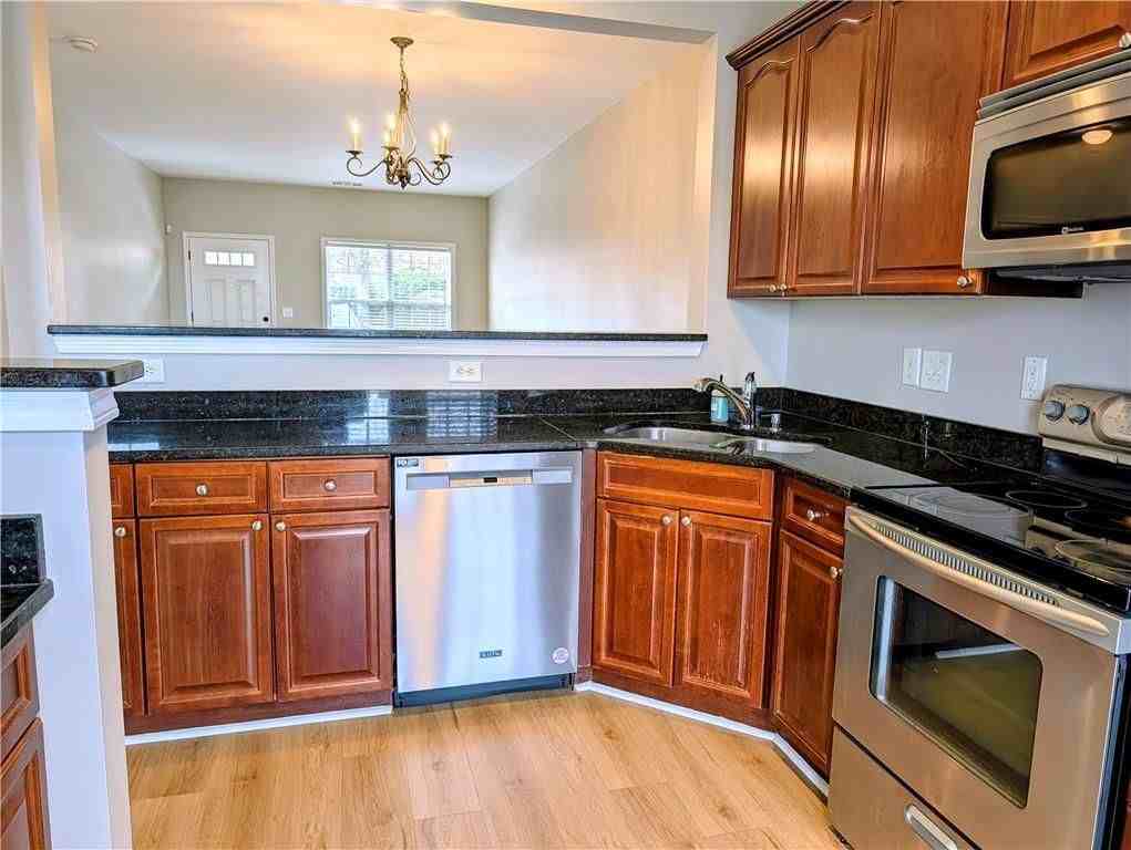 354 Guibor Ct Nw - Photo 4 of 22