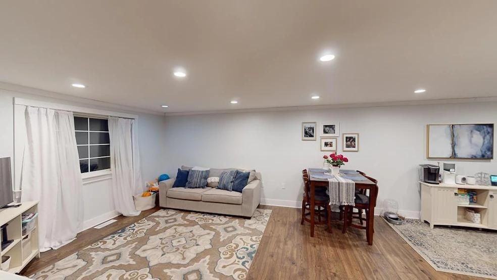 322 W Cardinal Ave - Photo 3 of 15