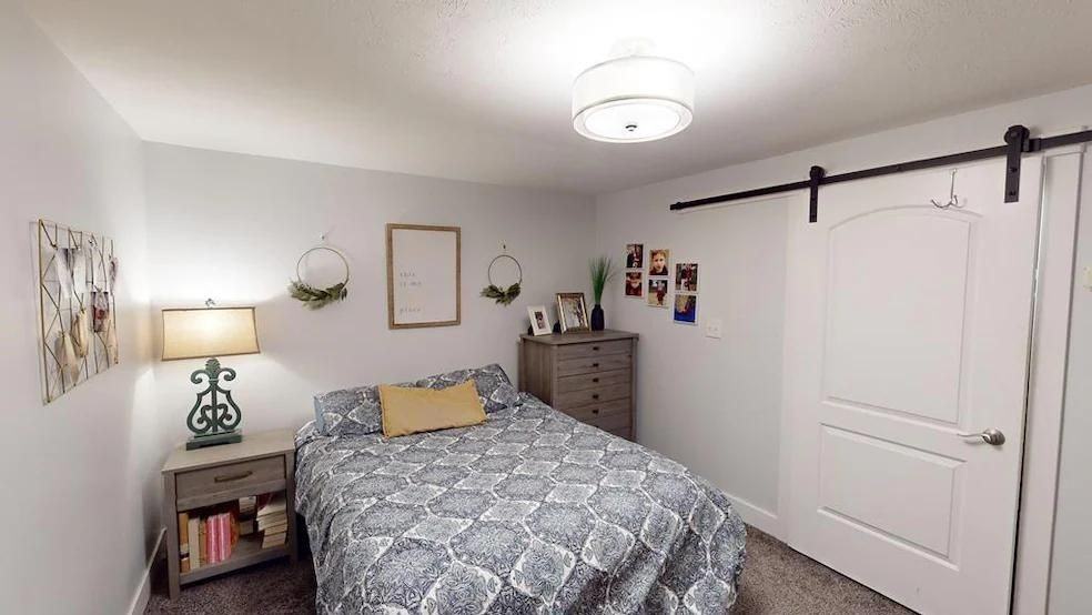 322 W Cardinal Ave - Photo 7 of 15