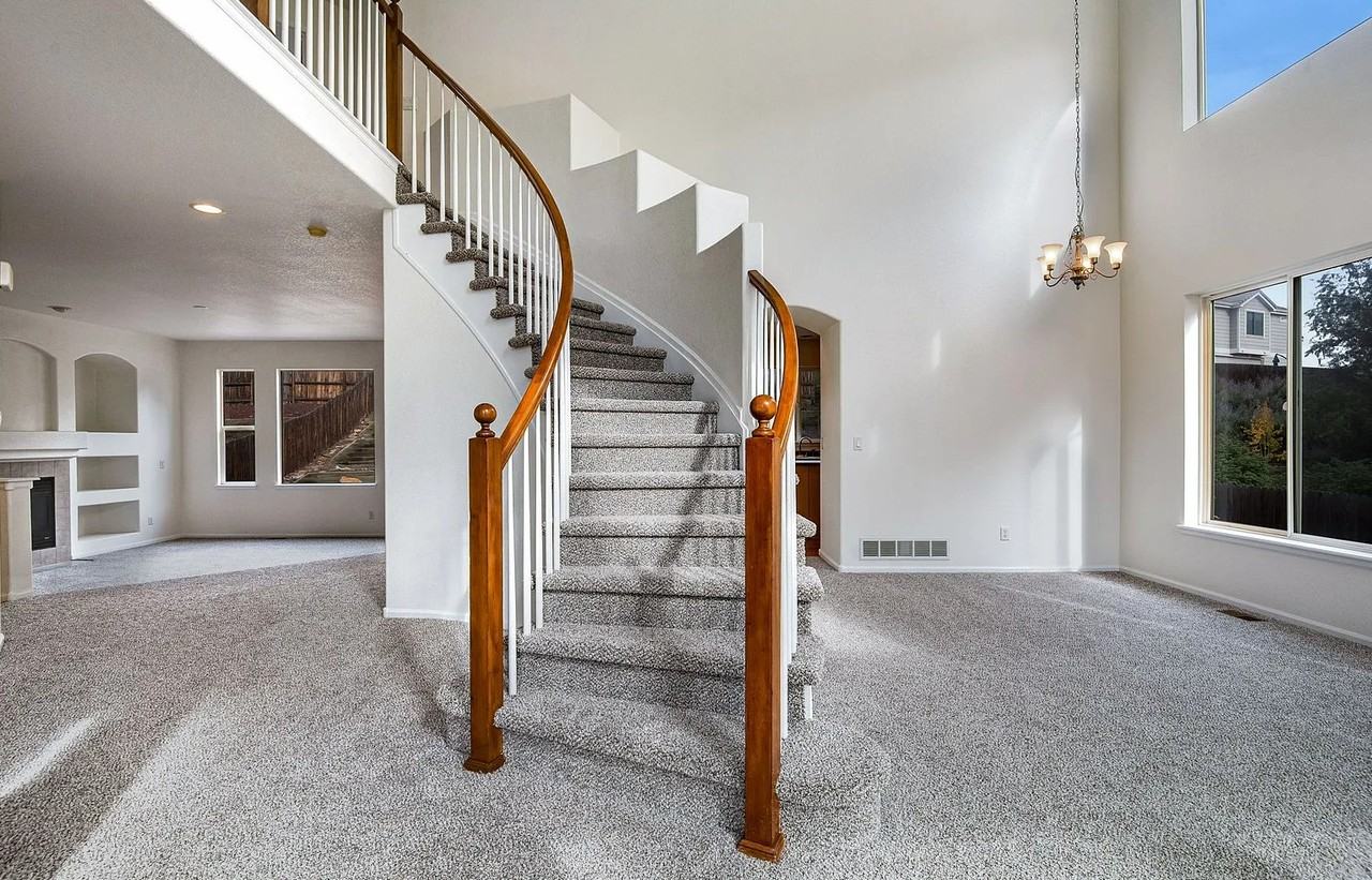 2456 S Fundy Cir - Photo 3 of 30