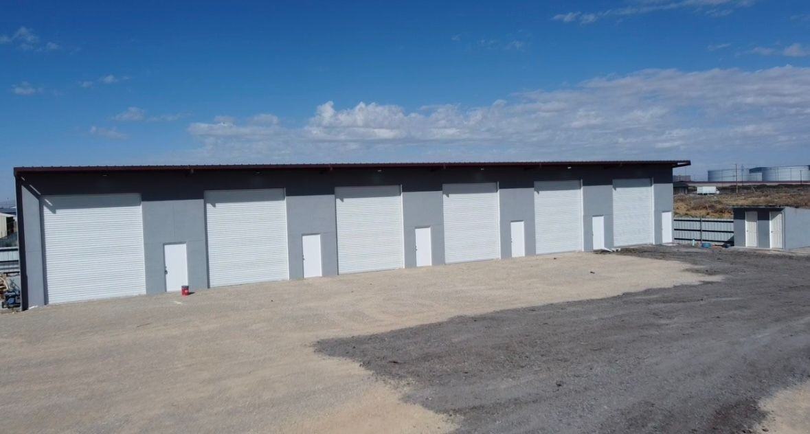 13710 Laura Ln - Photo 2 of 8