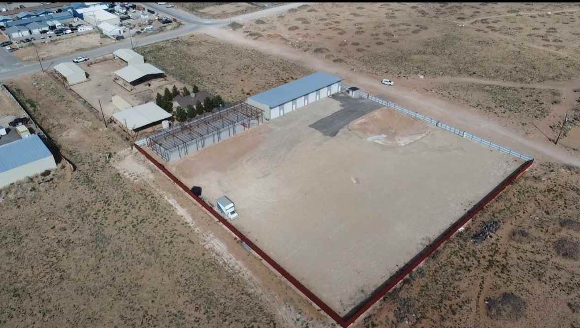 13710 Laura Ln - Photo 4 of 8