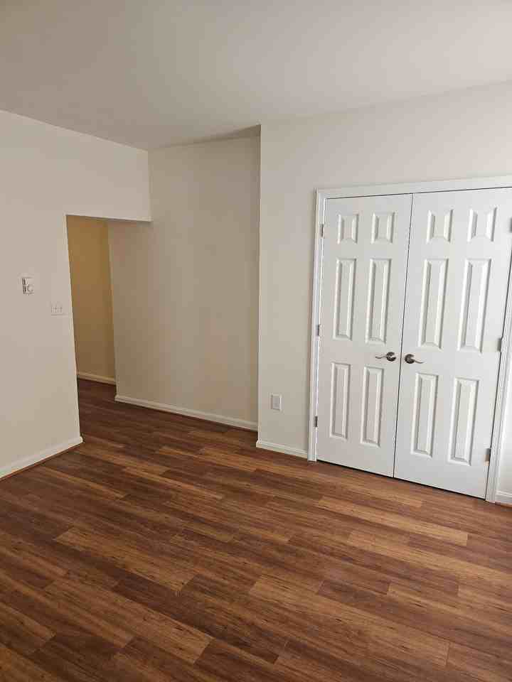 322 E Patrick St #A - Photo 2 of 11