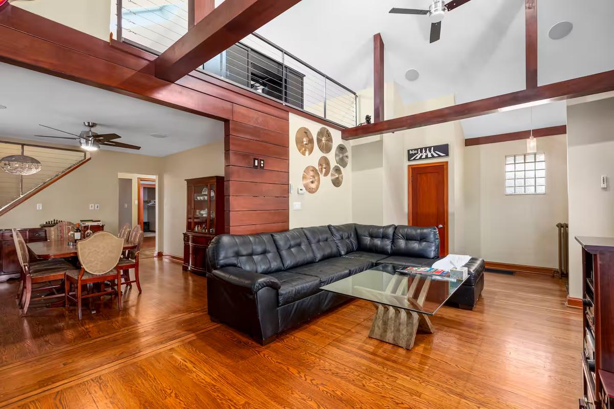 5638 Botanical Ave - Photo 2 of 22