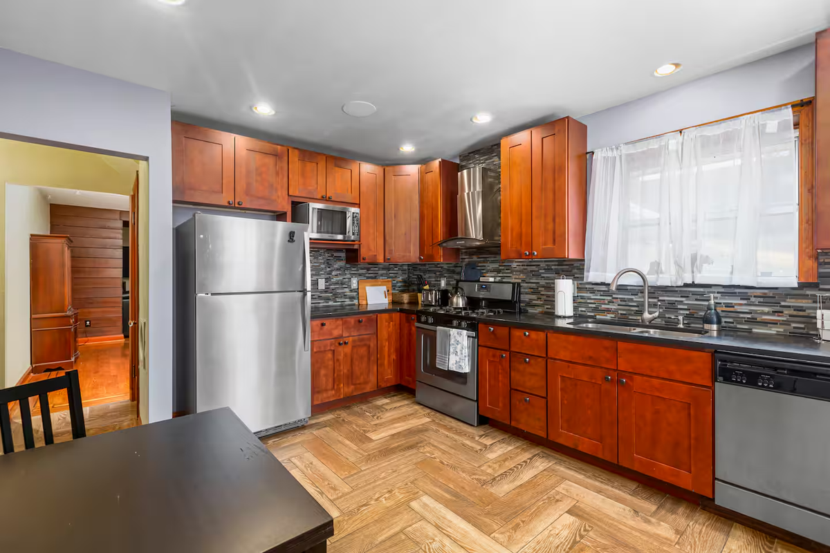 5638 Botanical Ave - Photo 5 of 22