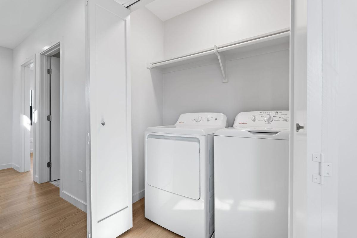 4787 Panorama Dr - Photo 6 of 23