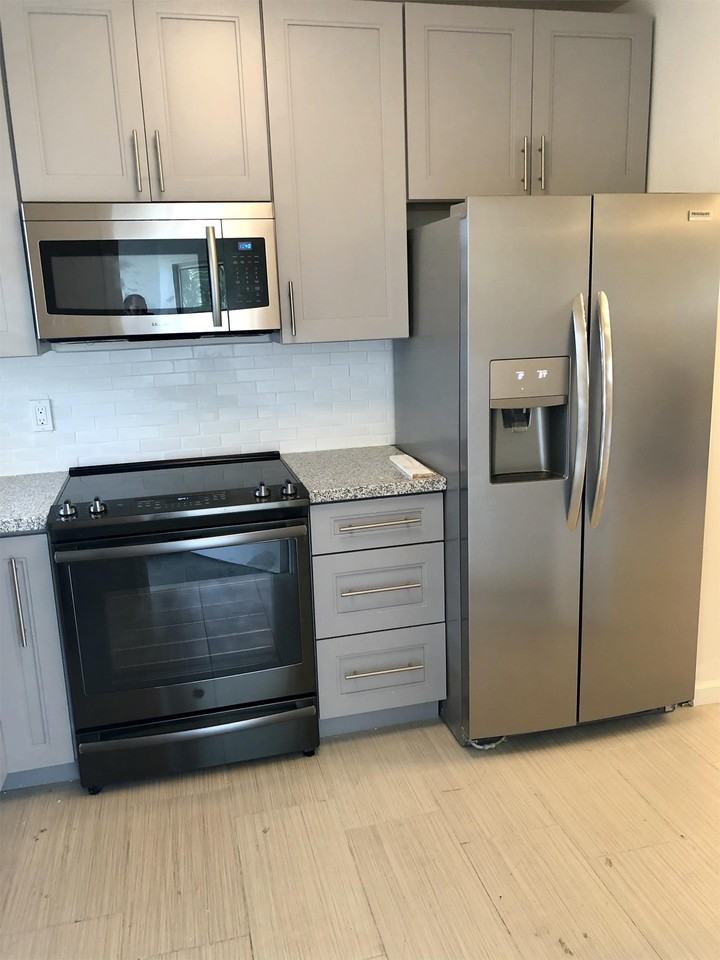 2051 Nw 81st Ave #526 - Photo 3 of 17