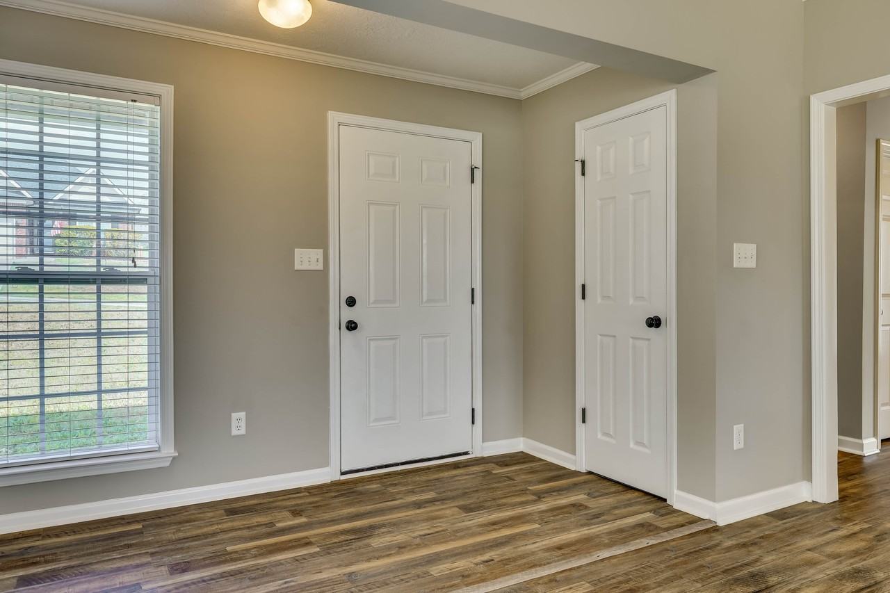 1054 Grove Landing Ln #1 - Photo 6 of 39