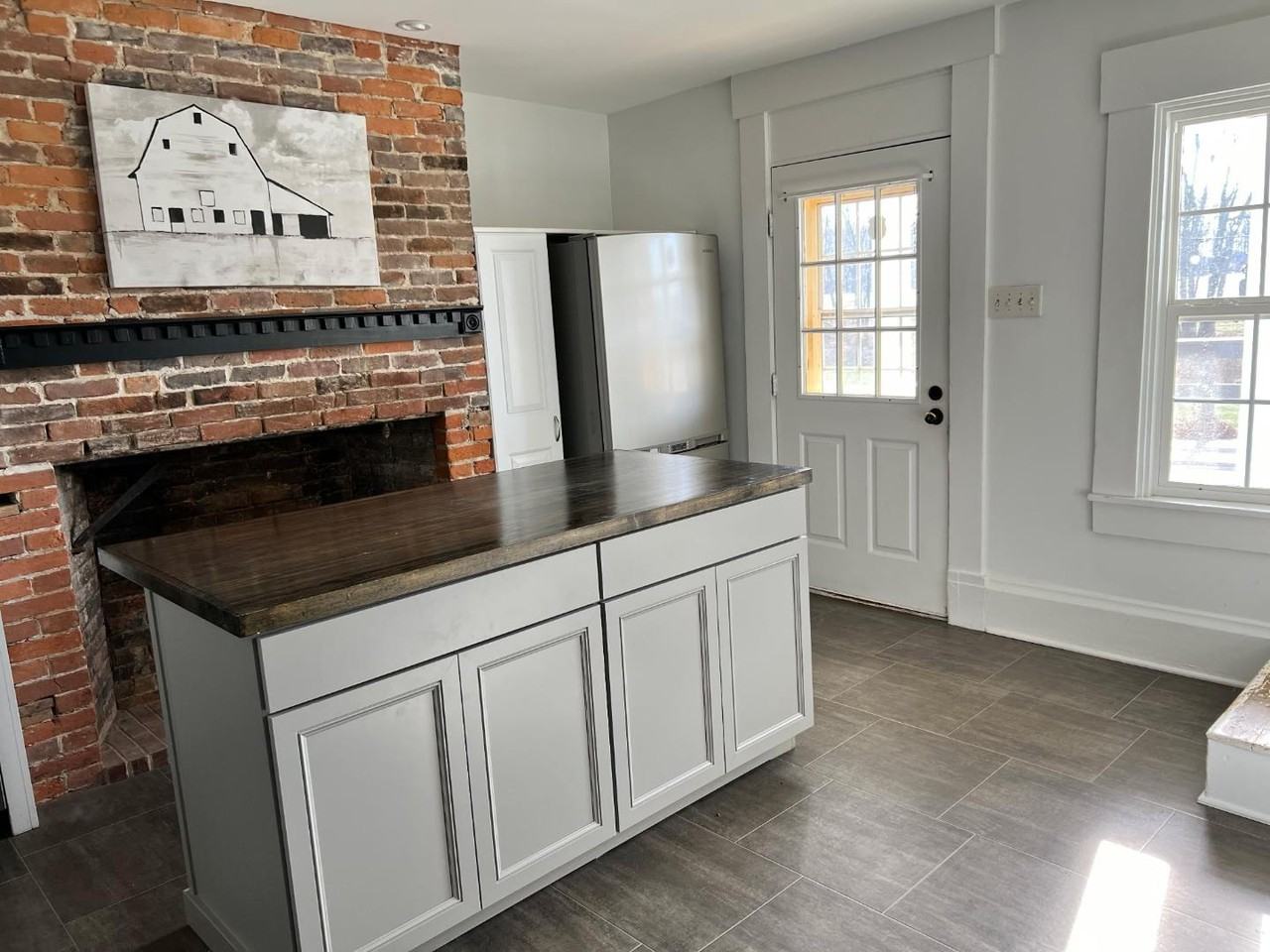 4433 Fouts Rd - Photo 7 of 14