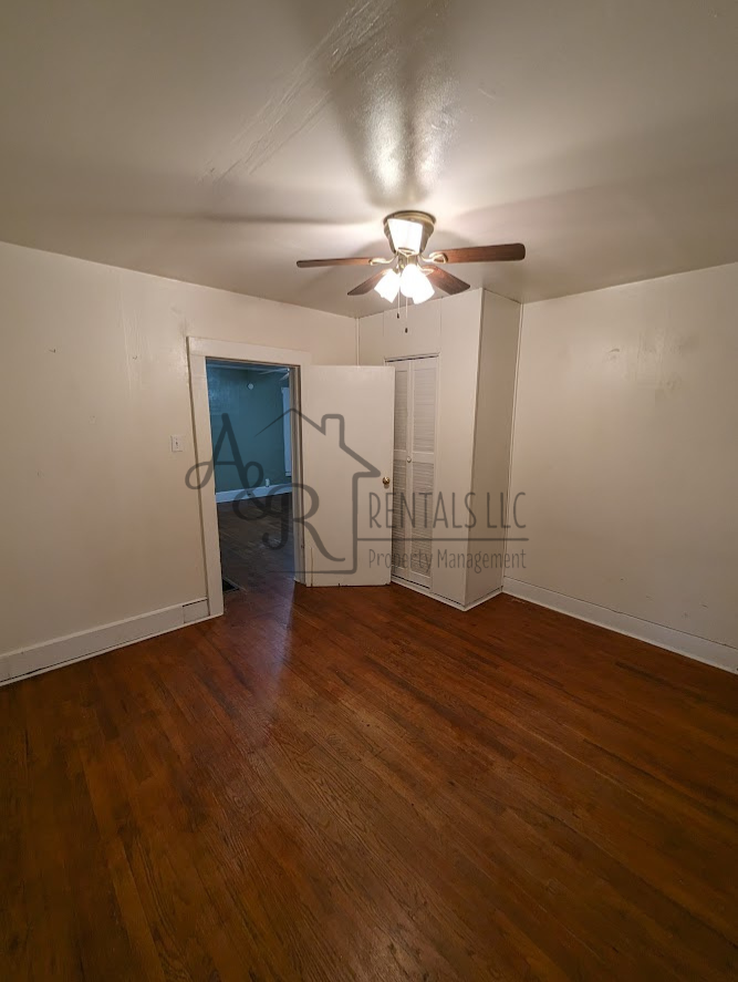 438 E 23rd St #1 - Photo 3 of 12