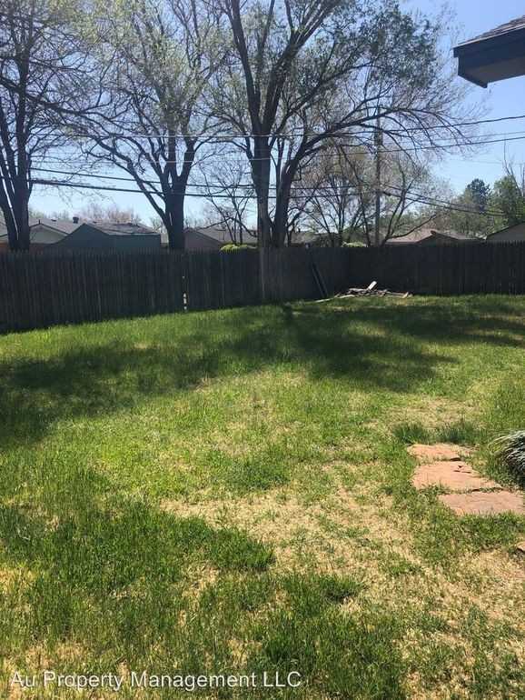 3405 Lometa Dr #1 - Photo 2 of 18