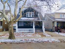 featured image of 816 Algonquin St #1