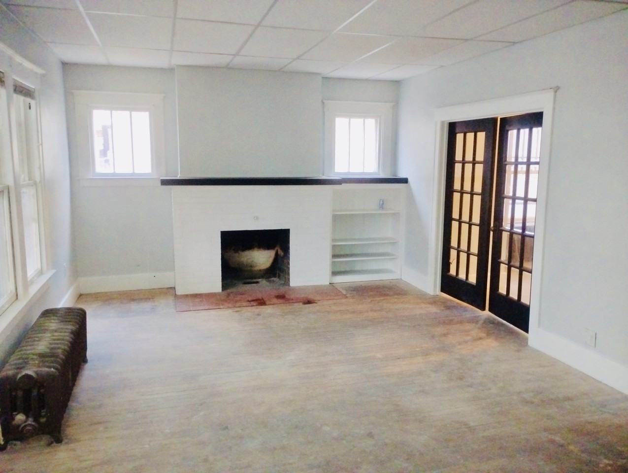 816 Algonquin St #1 - Photo 2 of 9