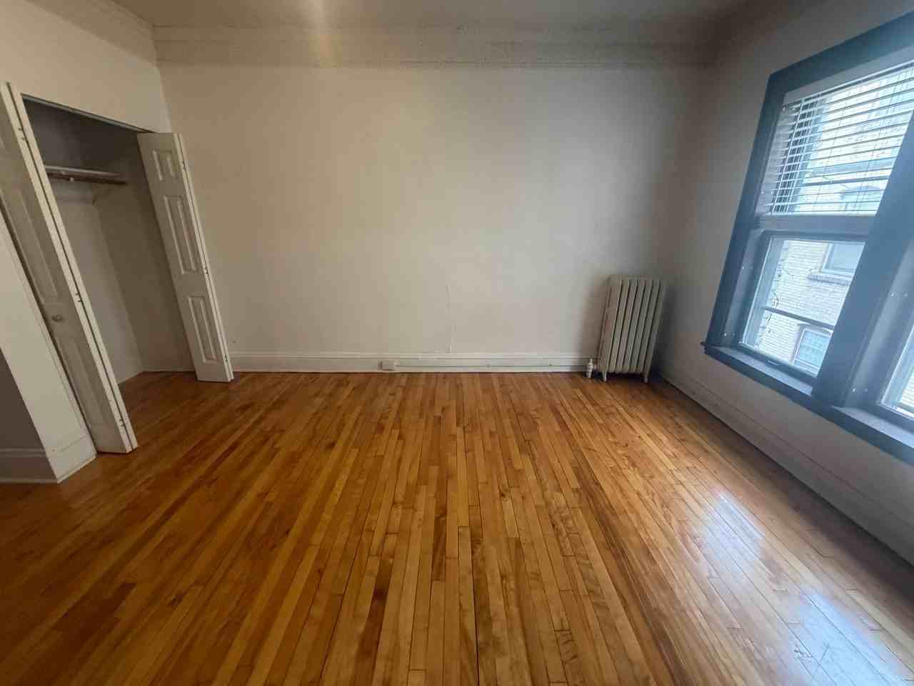 1912 3rd Av - Photo 2 of 32