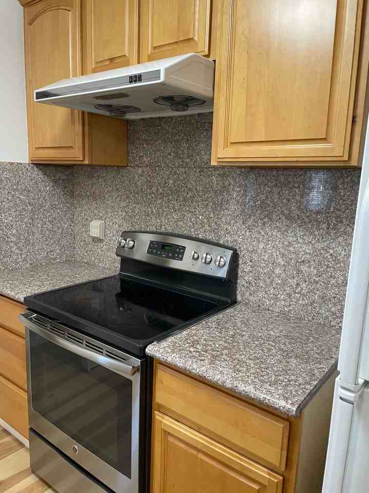 365 North 3rd Street - 1Apt 1 #1 - Photo 3 of 18