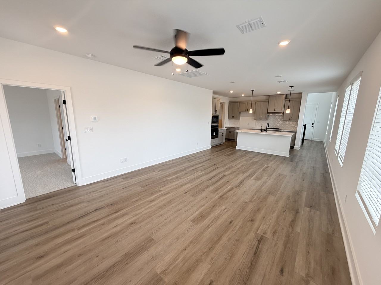 405 Bauer Loop #1 - Photo 5 of 14