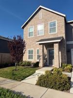 featured image of 1752 N Sophia St #1