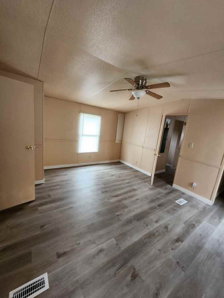 2519 Open View Dr - Photo 4 of 27