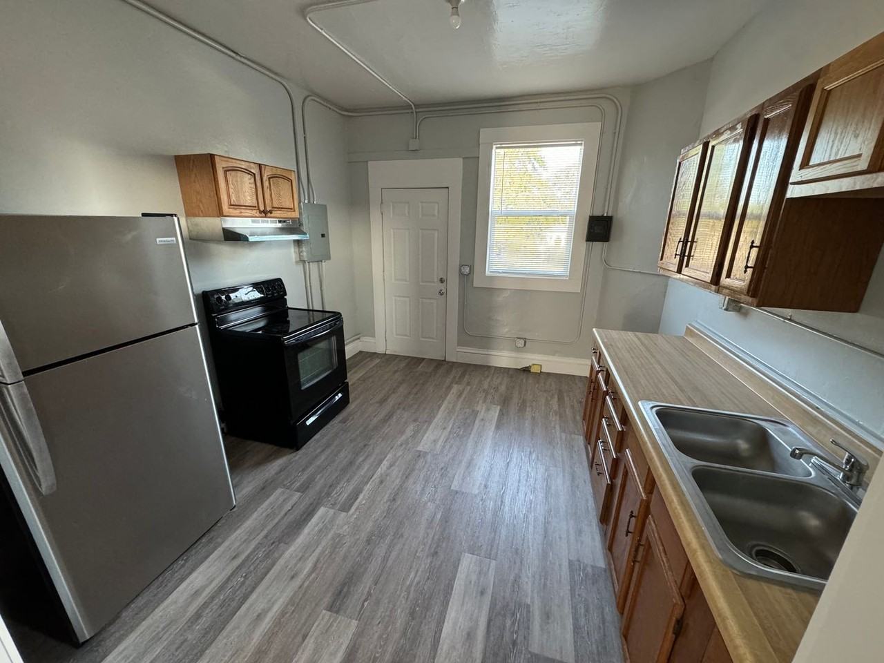 1510 N Harrison St - Photo 2 of 23