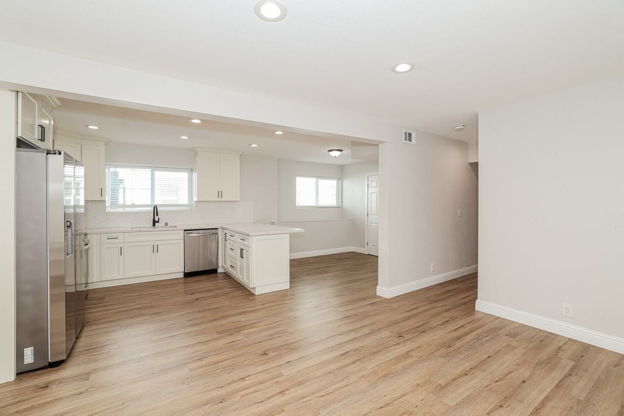 1333 87th Ave #1333 - Photo 6 of 16