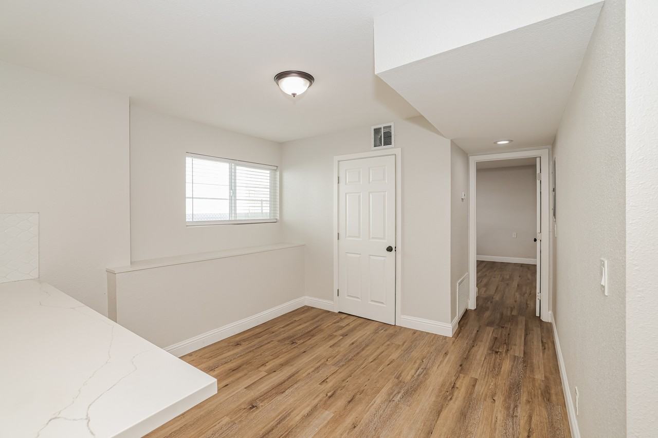 1333 87th Ave #1333 - Photo 7 of 16