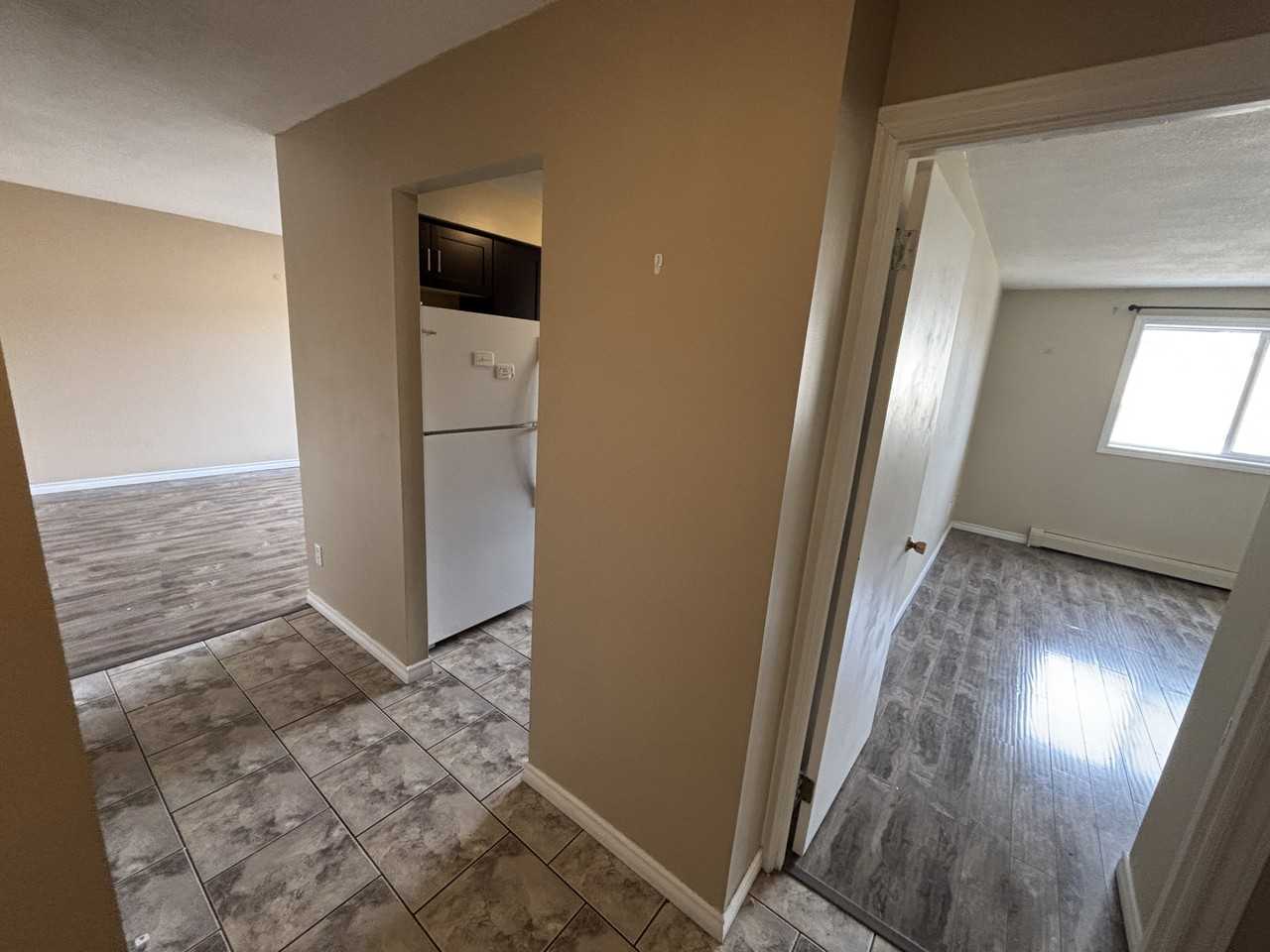 87 202-87 Westwood Drive #202 - Photo 2 of 16