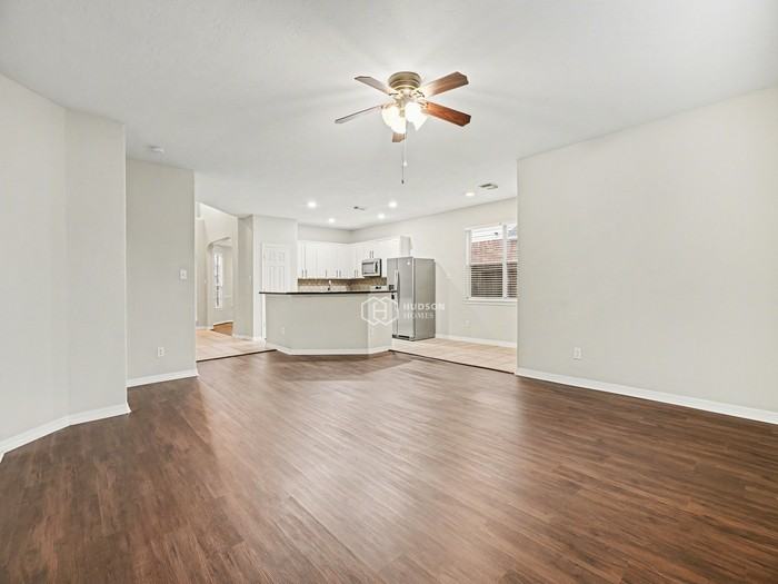 6160 Cornell Ln - Photo 6 of 28