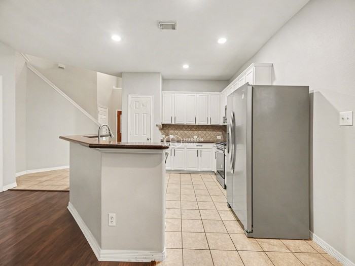 6160 Cornell Ln - Photo 7 of 28