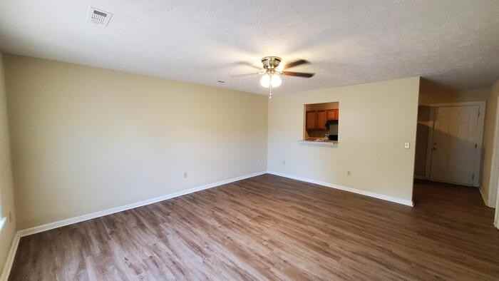 1154 Micha Way - Photo 3 of 16