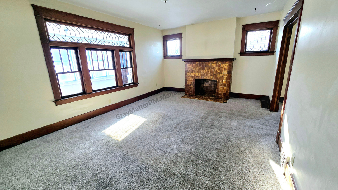 330 Hess Ave #2 - Photo 2 of 10