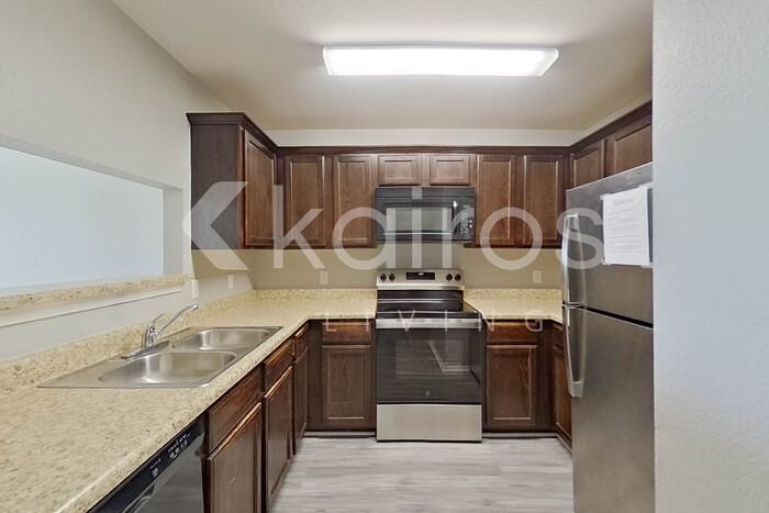 5002 E Thomas St #A - Photo 7 of 26